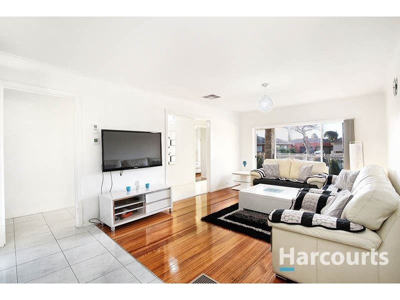 1 Karingal Way, Thomastown VIC 3074