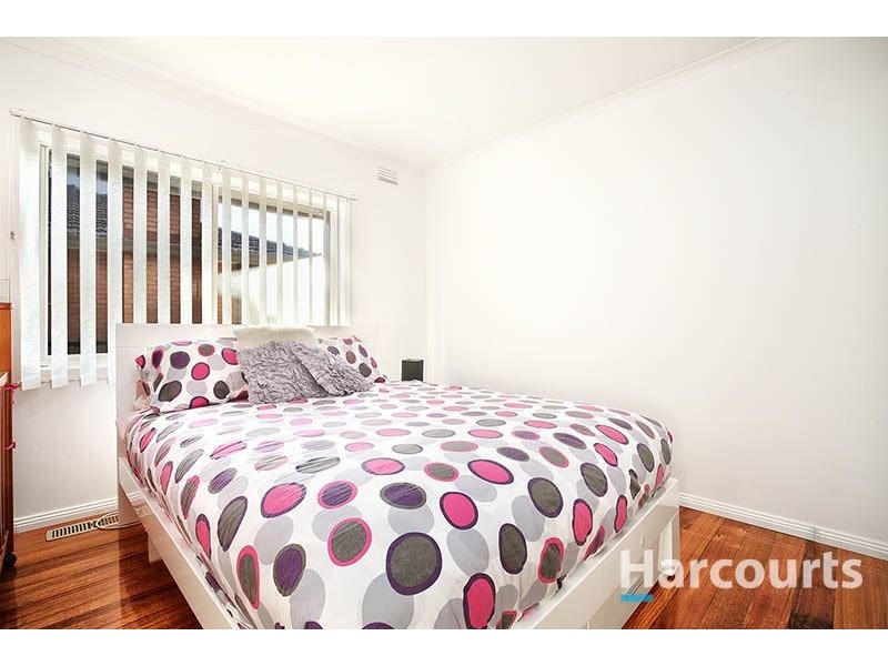 1 Karingal Way, Thomastown VIC 3074