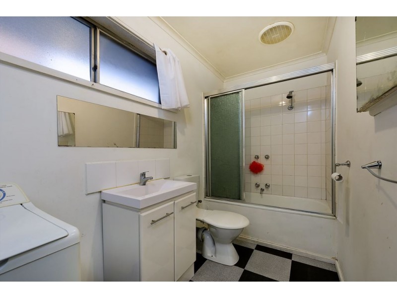 1/17 Caroline Street, Thomastown VIC 3074