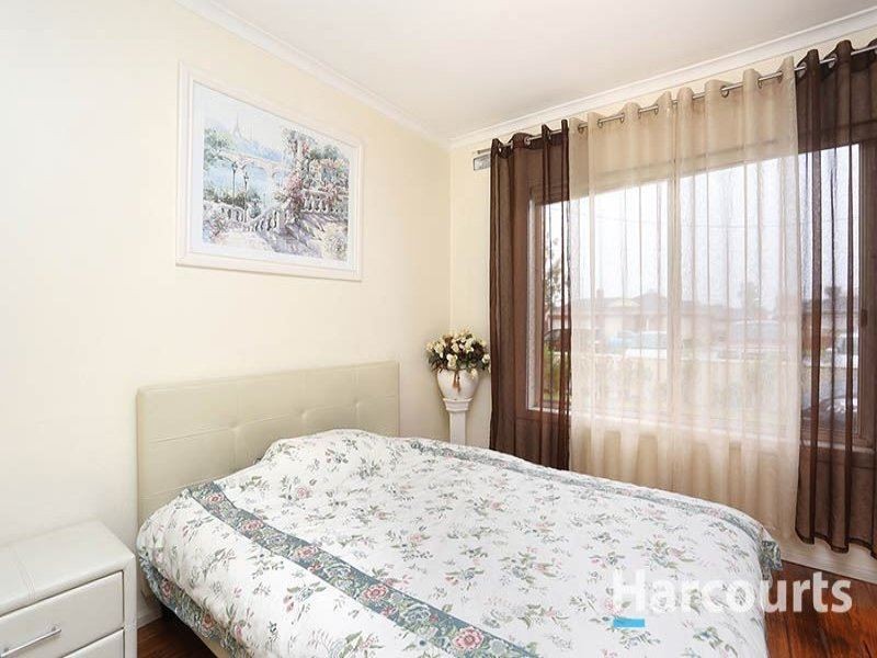 1/62 Coulstock Street, Epping VIC 3076