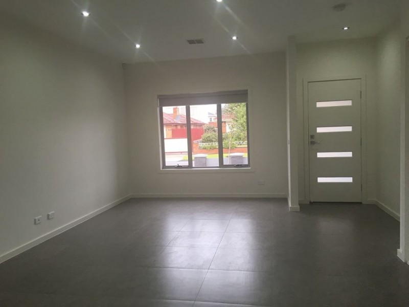 1/60 Messmate Street, Lalor VIC 3075