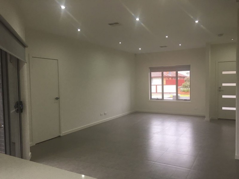 1/60 Messmate Street, Lalor VIC 3075