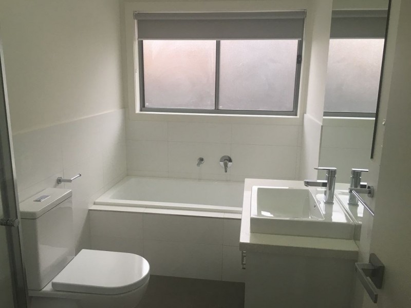 1/60 Messmate Street, Lalor VIC 3075