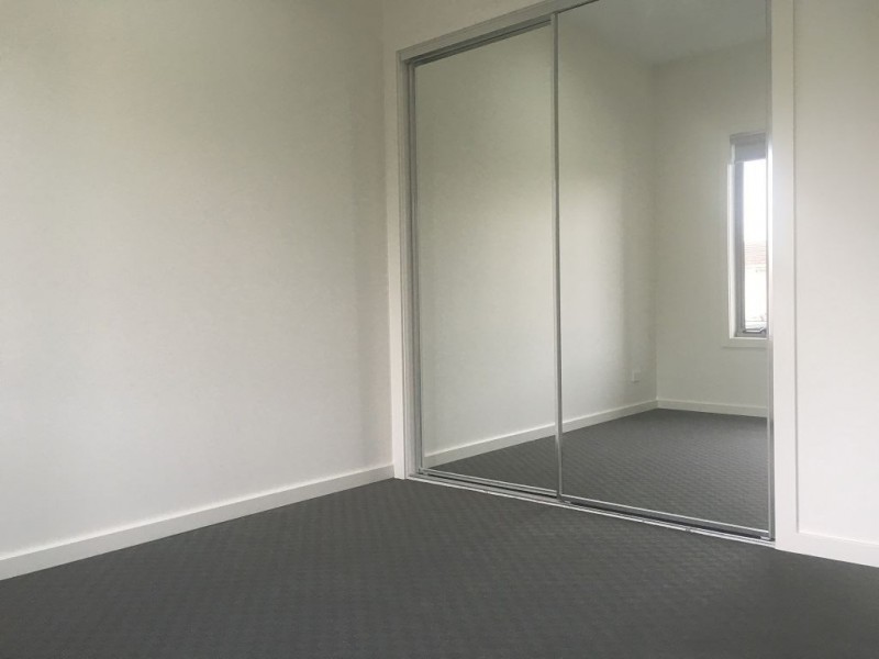 1/60 Messmate Street, Lalor VIC 3075