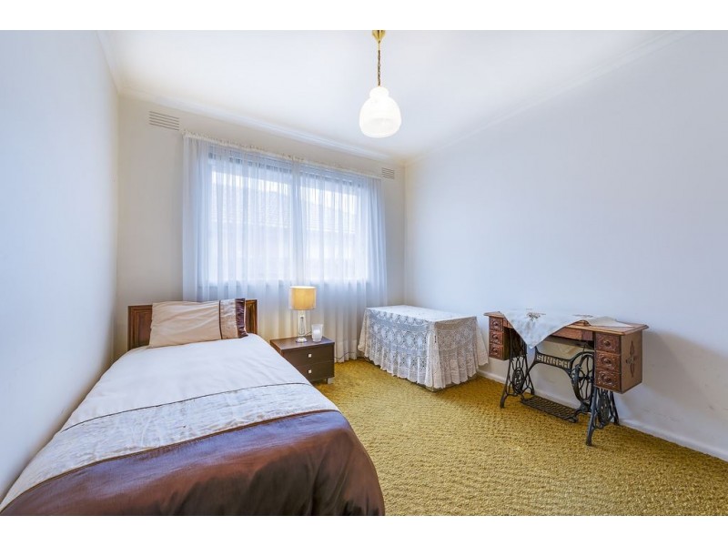 79 Curtin Avenue, Lalor VIC 3075