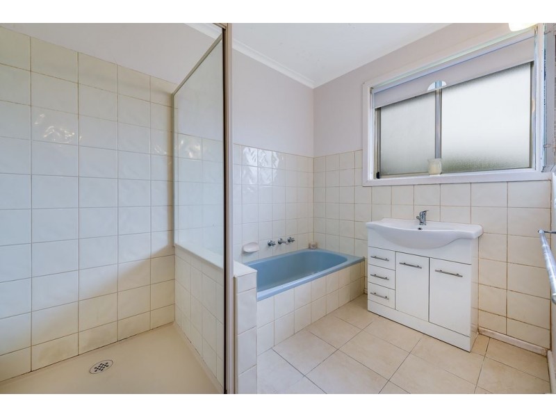 79 Curtin Avenue, Lalor VIC 3075