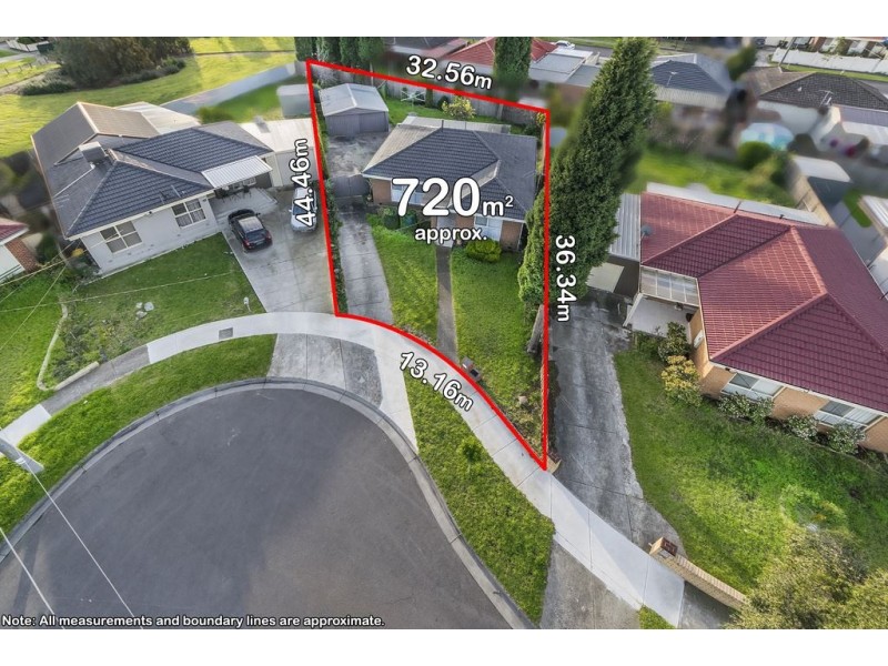 9 Pinnacle Court, Lalor VIC 3075