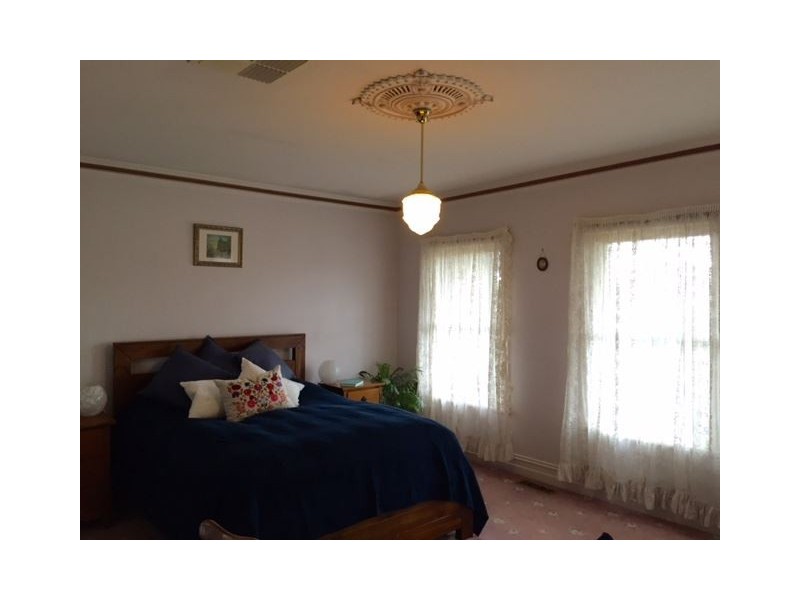 33A Goldsmith Avenue, Preston VIC 3072