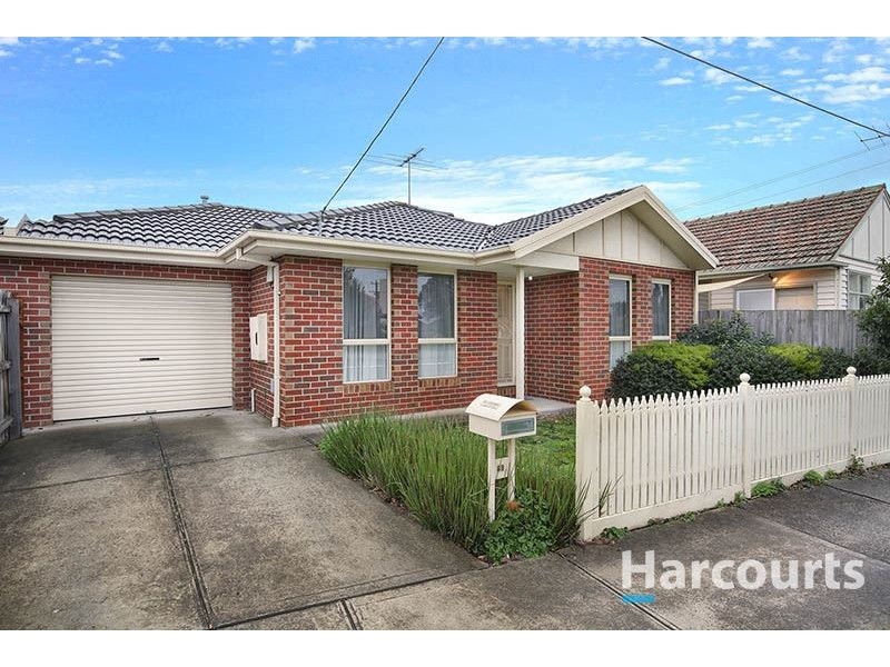 8B Newton Crescent, Lalor VIC 3075