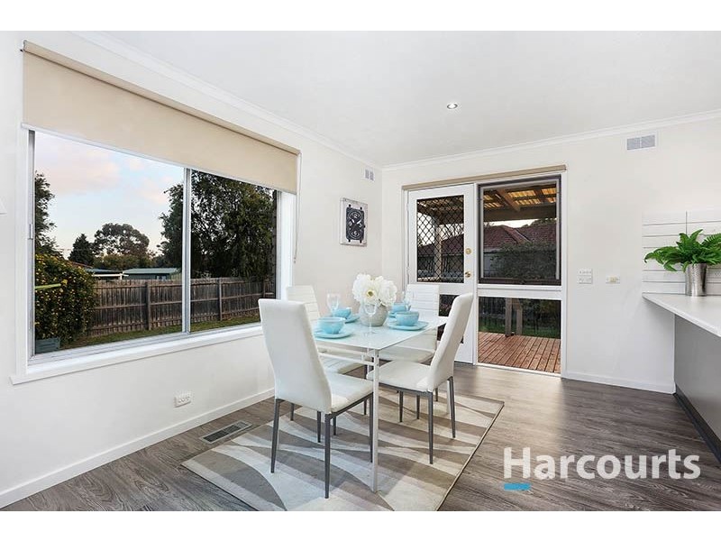 2 Debbie Court, Mill Park VIC 3082