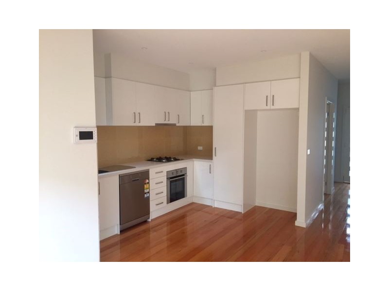 4/13 Blainey Crescent, Epping VIC 3076