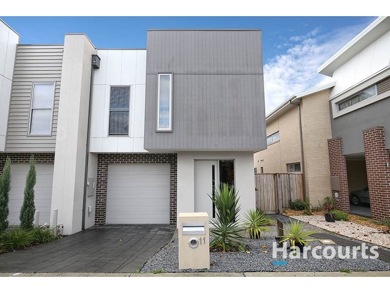 11 Eaglehawk Drive, Mernda VIC 3754