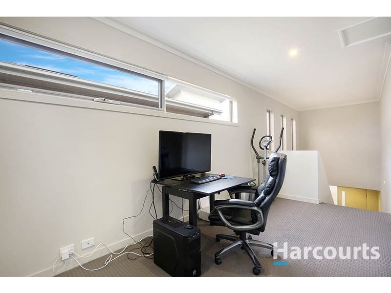 11 Eaglehawk Drive, Mernda VIC 3754