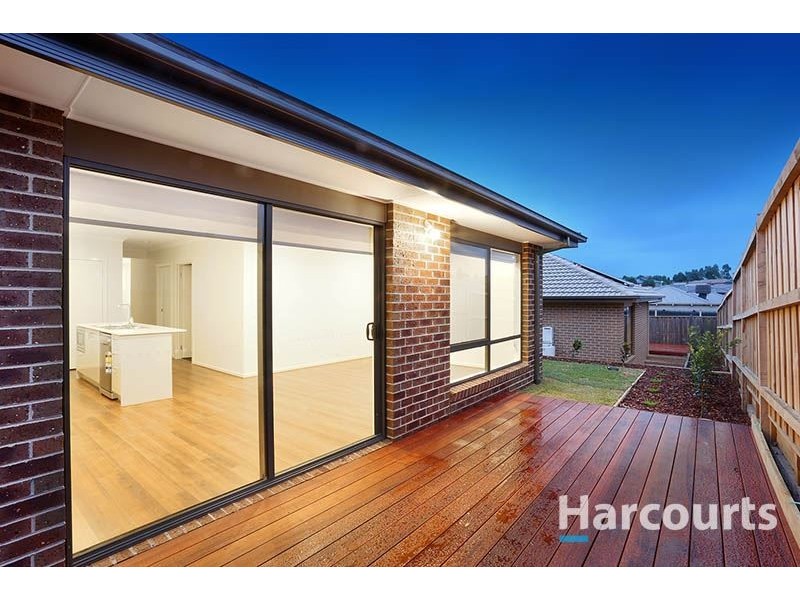 5 Kingbird Crescent, Doreen VIC 3754