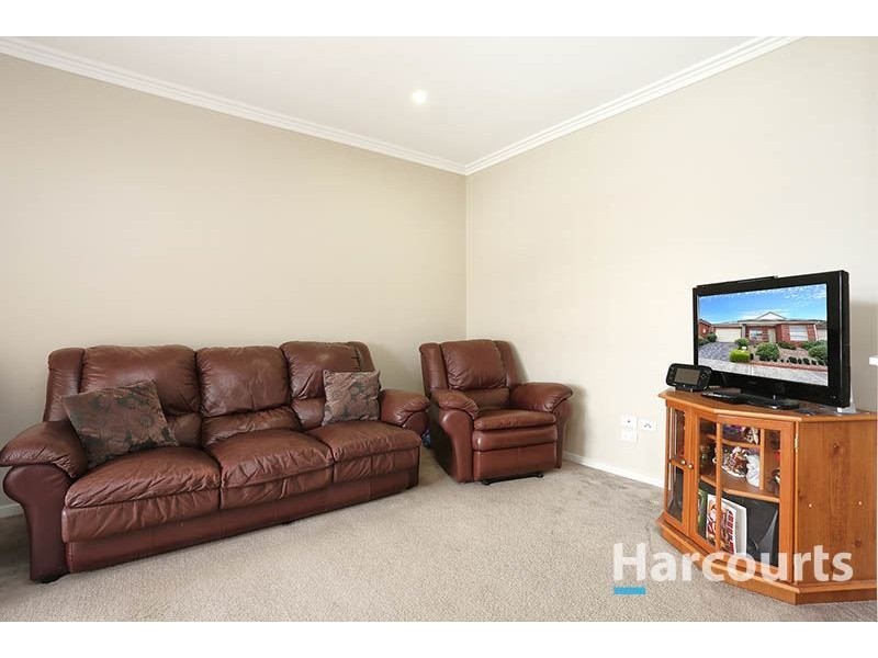17 Manor House Drive, Epping VIC 3076