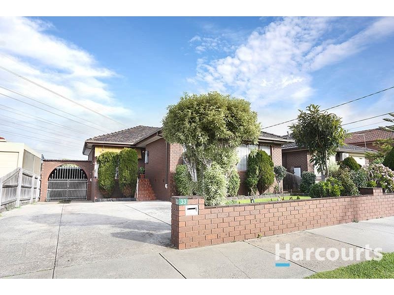33 Bruce Street, Lalor VIC 3075