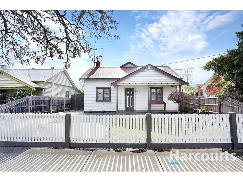 92 Leamington Street, Reservoir VIC 3073
