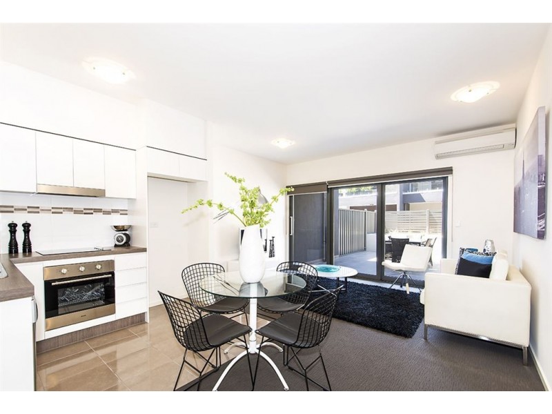 17/1B Jarama Boulevard, Epping VIC 3076