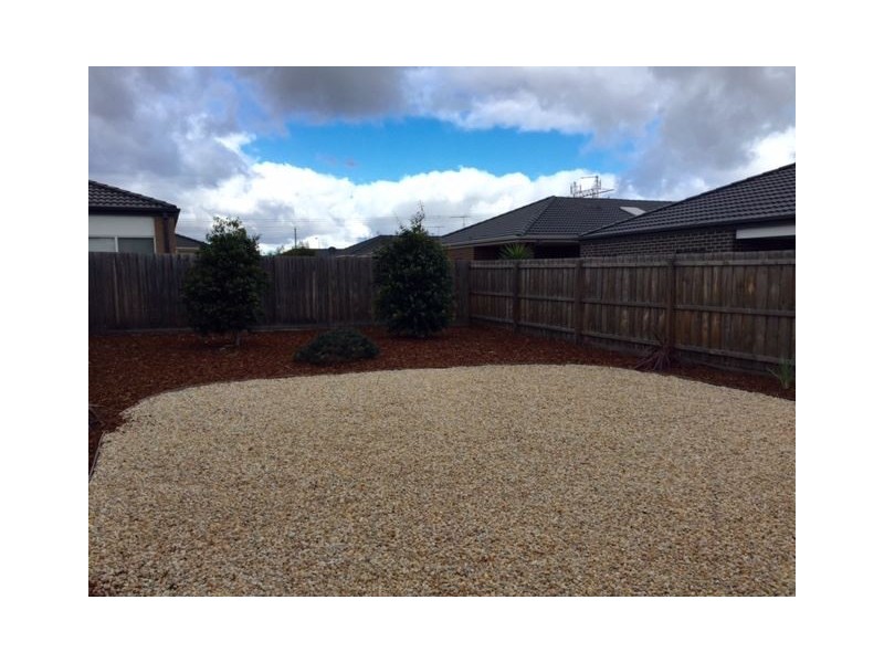 8 Ladislaw Drive, Epping VIC 3076