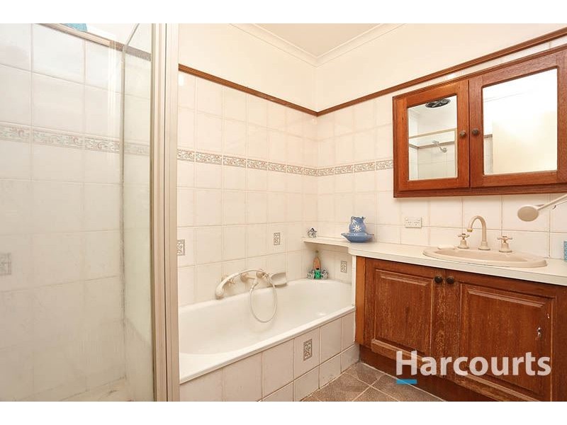 6 Holroyd Drive, Epping VIC 3076