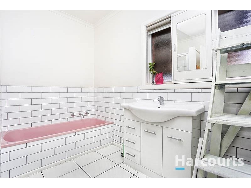 1/30 Prince Andrew Avenue, Lalor VIC 3075