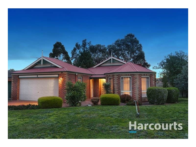 12 Perry Court, Roxburgh Park VIC 3064