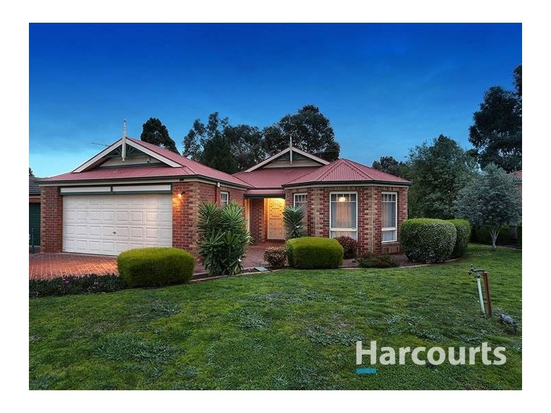 12 Perry Court, Roxburgh Park VIC 3064
