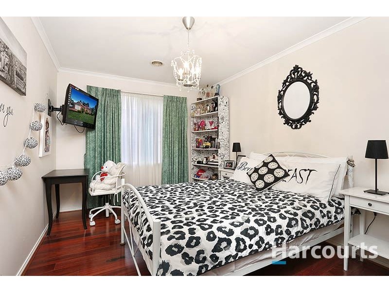 12 Perry Court, Roxburgh Park VIC 3064