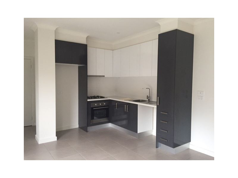 11 Chettam Street, Epping VIC 3076