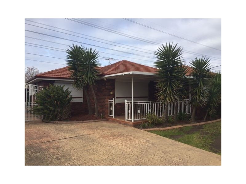 207 The Boulevard, Thomastown VIC 3074