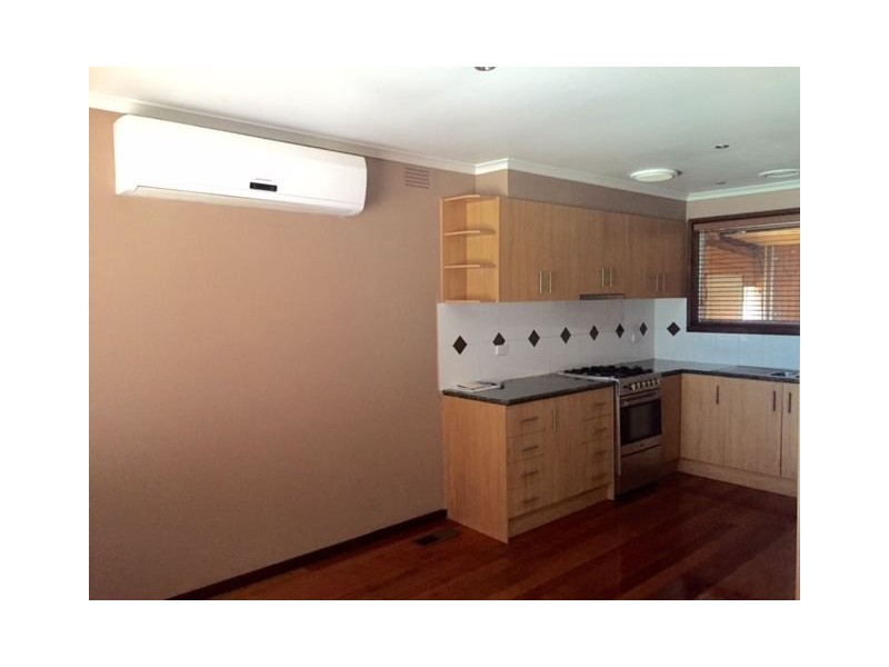 207 The Boulevard, Thomastown VIC 3074