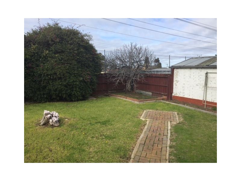 207 The Boulevard, Thomastown VIC 3074