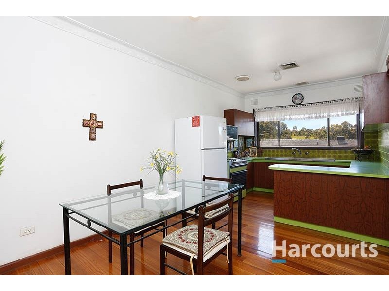 10 Purinuan Road, Reservoir VIC 3073