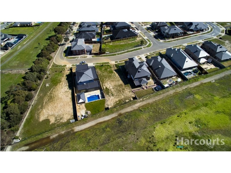 33 Delphi Avenue, South Morang VIC 3752