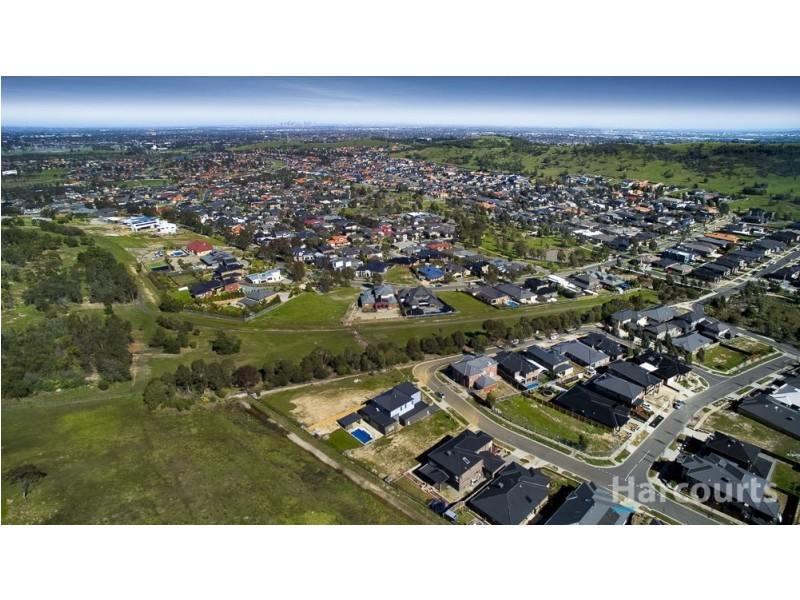 33 Delphi Avenue, South Morang VIC 3752
