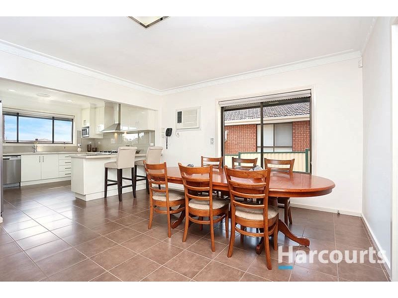 38 Robinvale Avenue, Thomastown VIC 3074