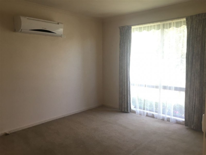 77 Kenmare Street, Watsonia VIC 3087