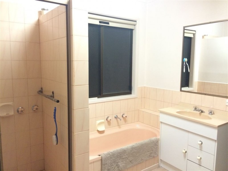 77 Kenmare Street, Watsonia VIC 3087