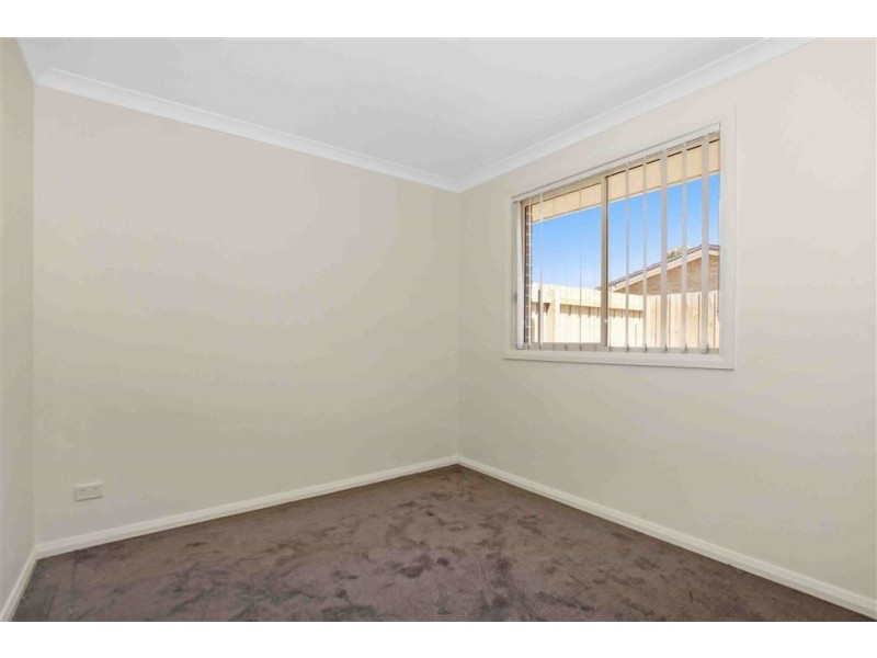 6 Delwyn Close, Thomastown VIC 3074