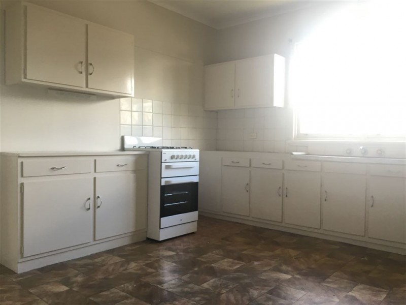 35 Arndell Street, Thomastown VIC 3074