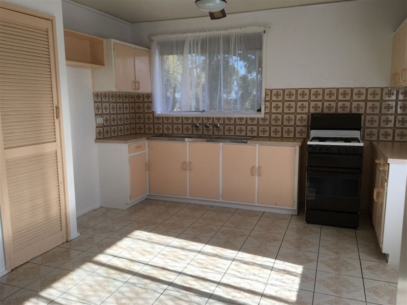 12 Moreton Crescent, Bundoora VIC 3083