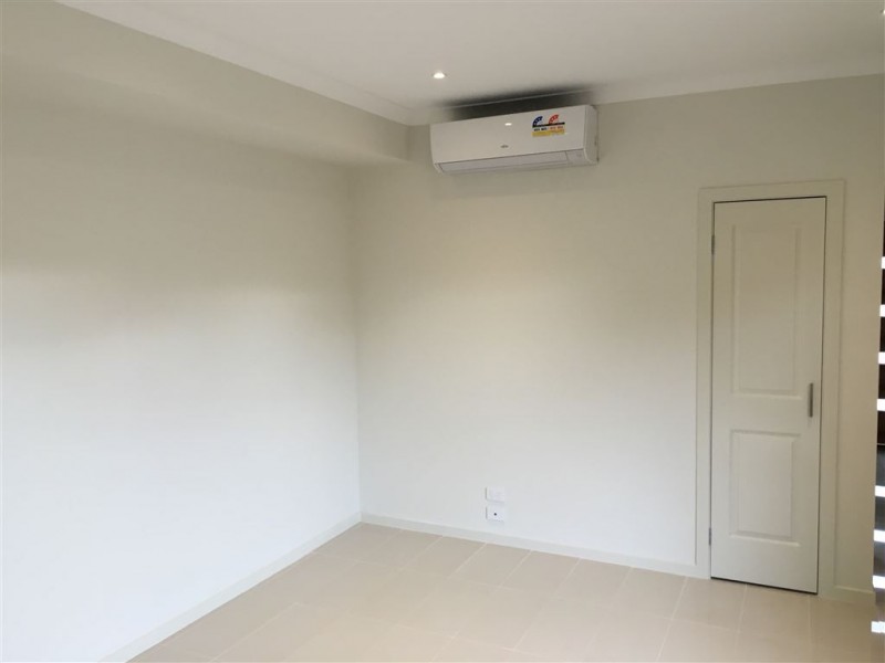 2/6 Corvey Road, Reservoir VIC 3073