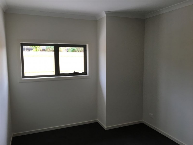 2/6 Corvey Road, Reservoir VIC 3073