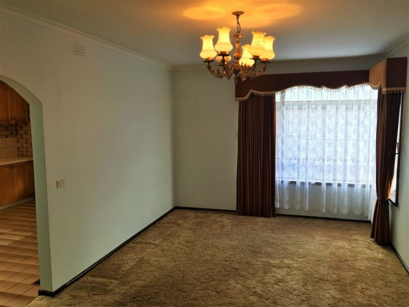 34 Kingsway Drive, Lalor VIC 3075