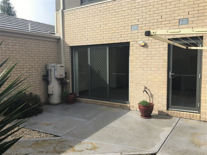 20 Lucca Walk, Mernda VIC 3754
