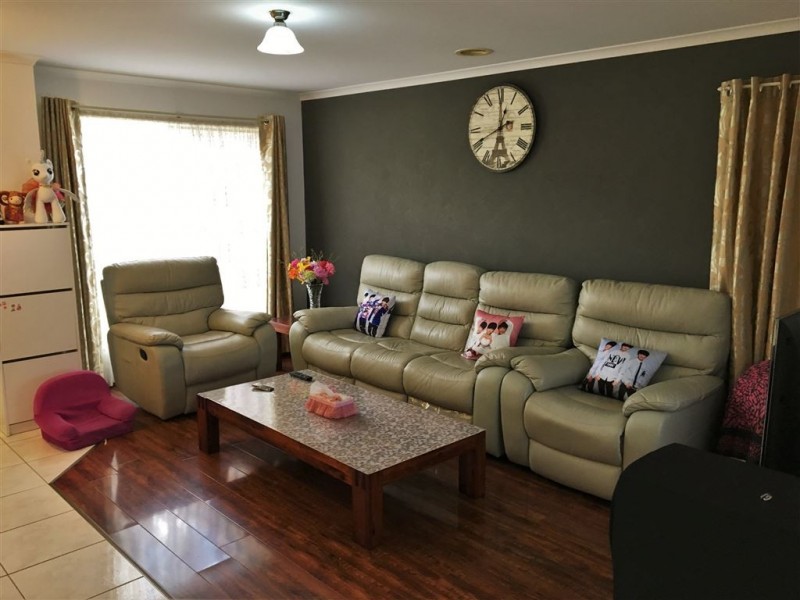 16 Murchison Way, Thomastown VIC 3074