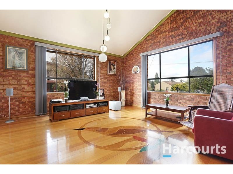 24 Dakota Drive, Thomastown VIC 3074