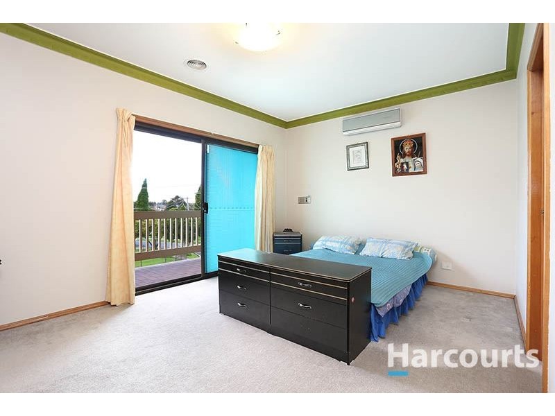 24 Dakota Drive, Thomastown VIC 3074