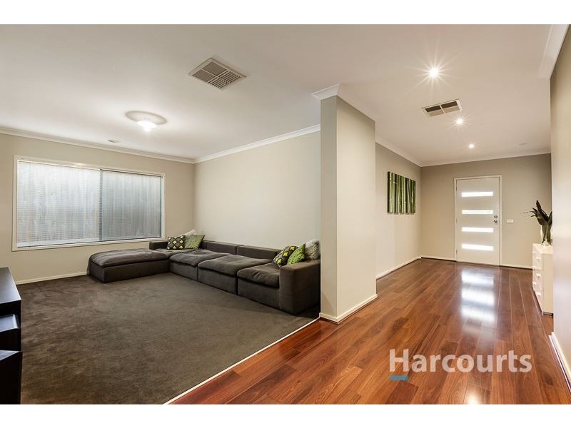 7 Kiora Avenue, Doreen VIC 3754
