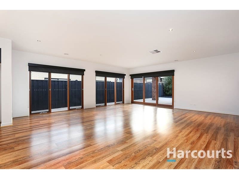 9 Pavilion Boulevard, Wollert VIC 3750